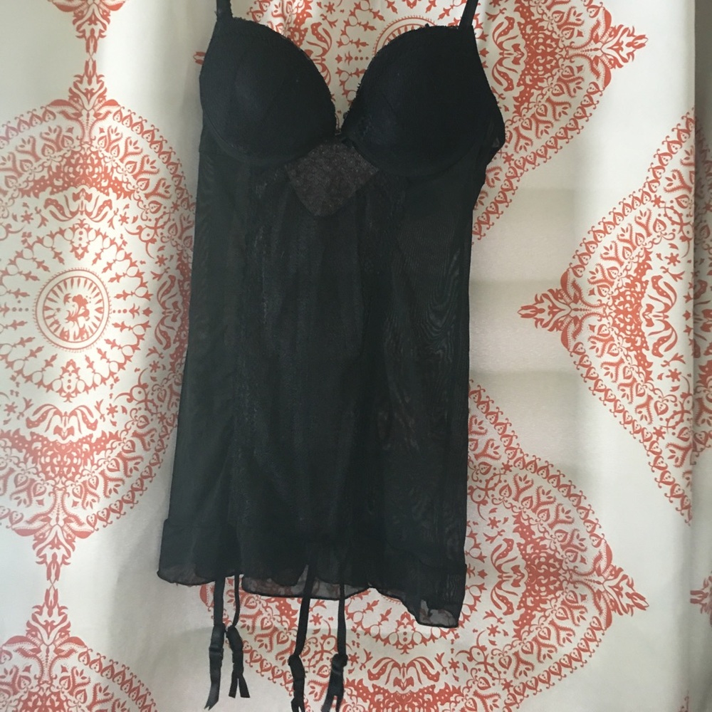 Lingerie black